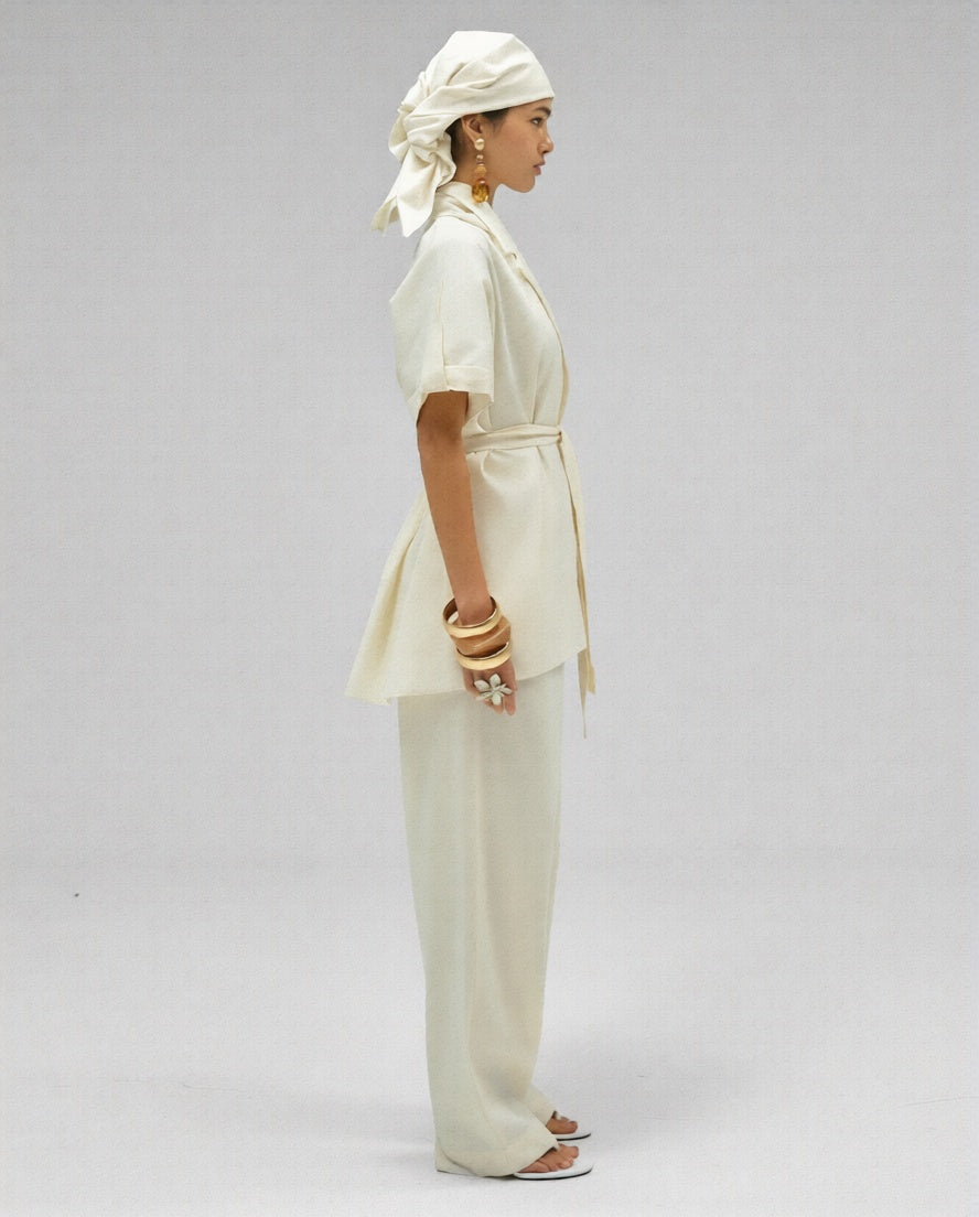 Off White Anemone