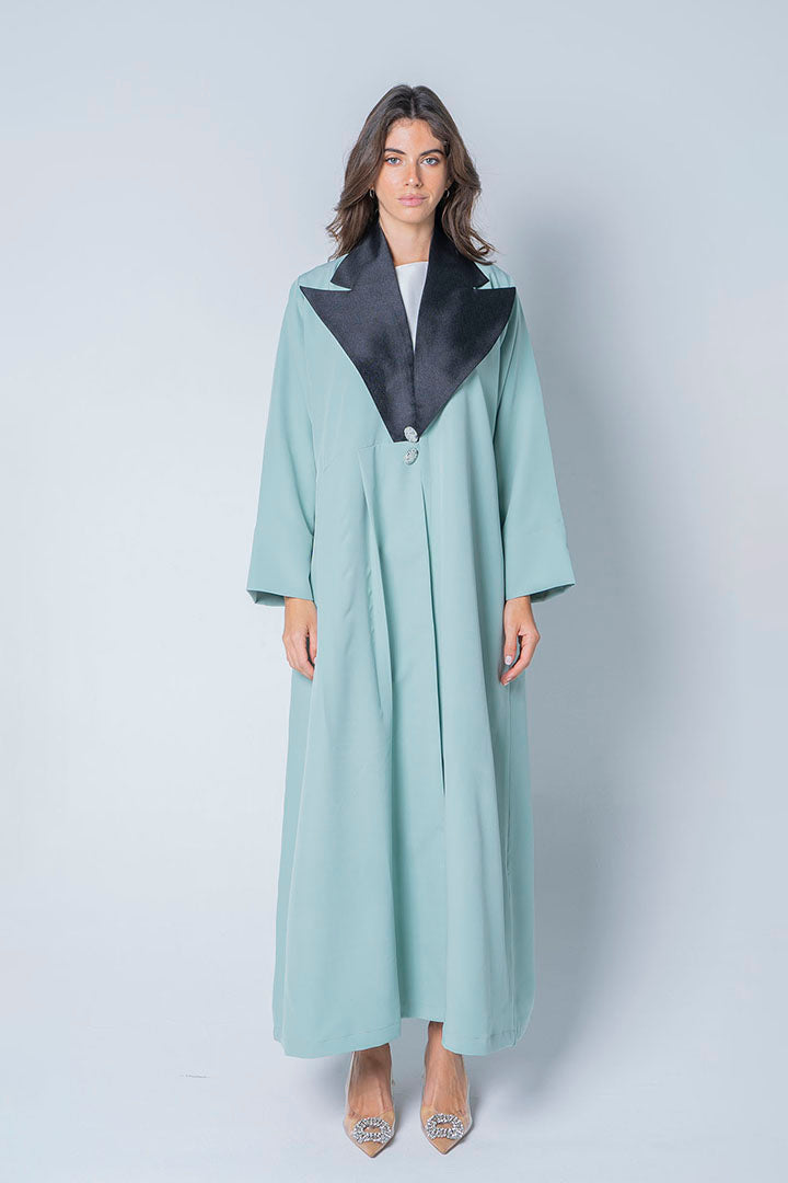 Tiffany coat abaya with black collar