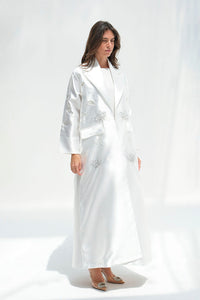White coat abaya with 3d embroidery