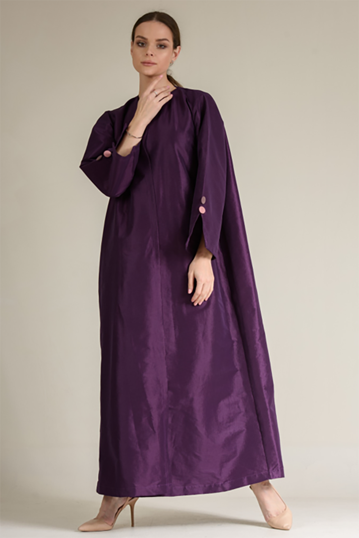 Plain Abaya with Covered Buttons Details